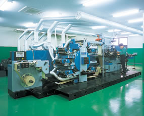 TLC-250ラベル輪転印刷機